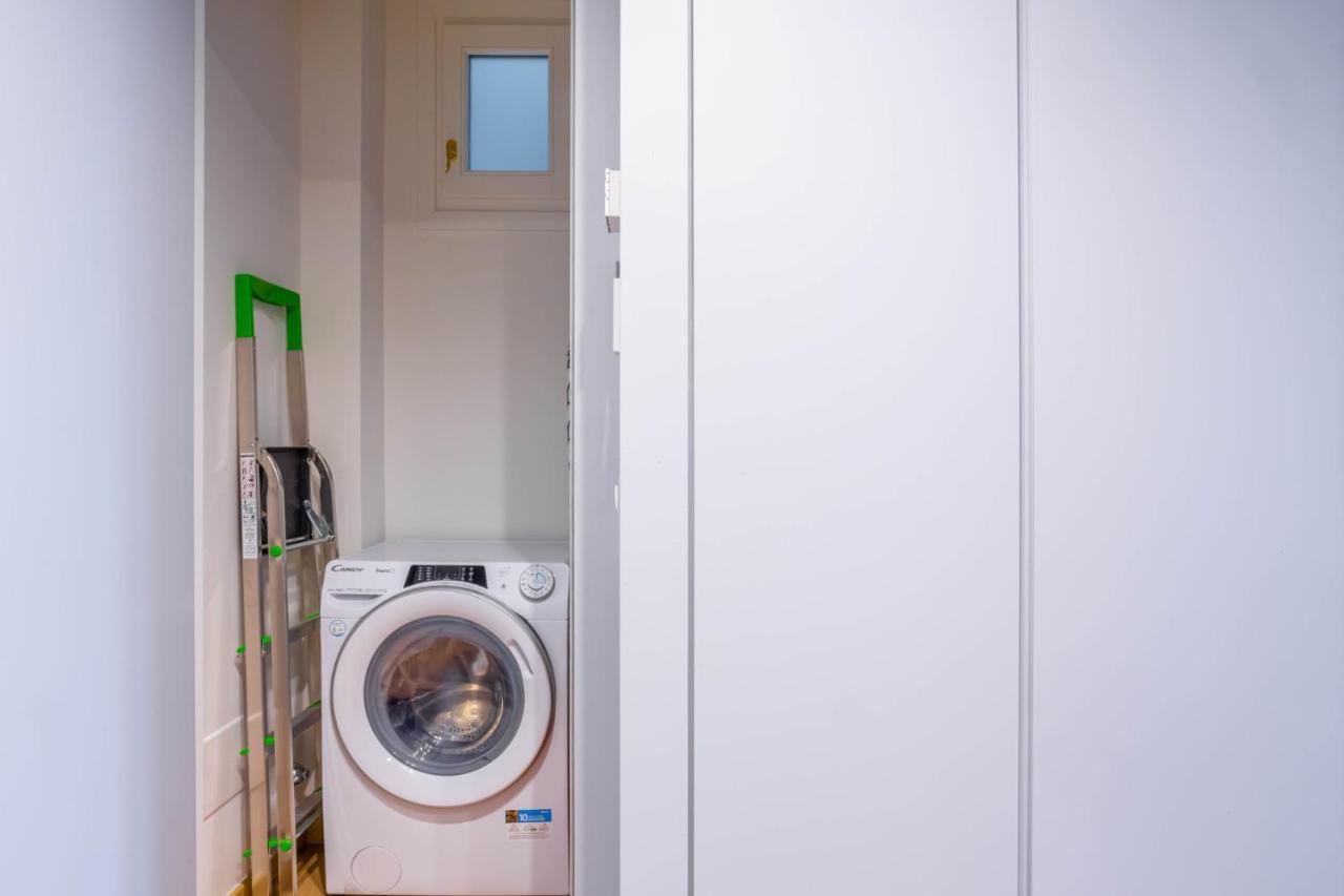 Easylife - Accogliente E Moderno Bilocale In Zona Navigli Apartamento Milão Exterior foto